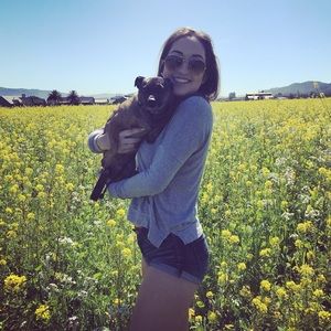 Meet your Posher, Alexus